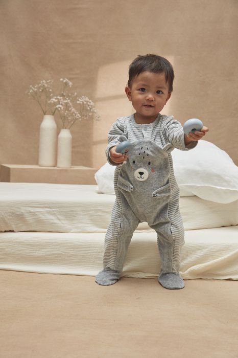 КОМПЛЕКТ ПЛЮШЕН РОМПЪР И ШАПКА  KEDIBOU