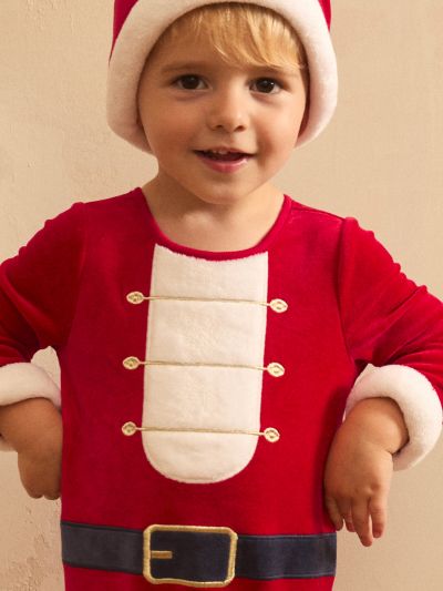 КОПМЛЕКТ ОТ РОМПЪР И ШАПКА ОТ КАДИФЕ LECORENTIN