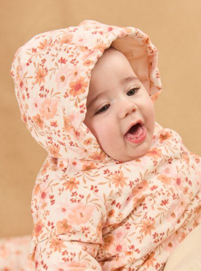 ЯКЕ С КАЧУЛКА ЗА НОВОРОДЕНО NOUCHKA 