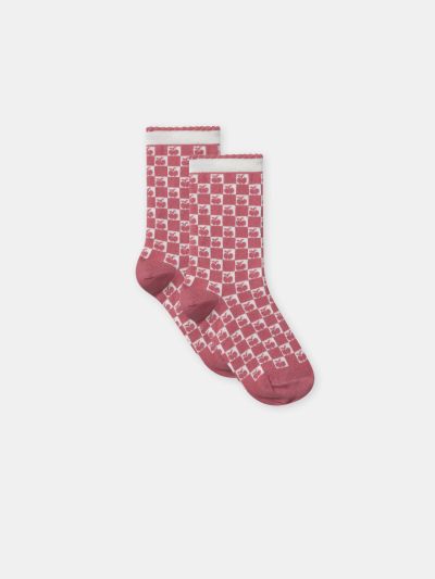 КОМПЛЕТ ОТ ПЕТ ЧИФТА ЧОРАПИ 