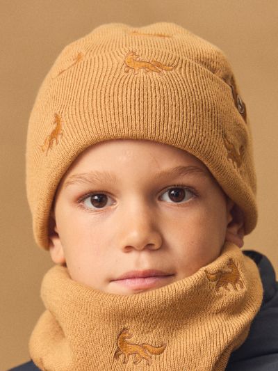 ЖАКАРДОВА  ПЛЕТЕНА ШАПКА ЗА МОМЧЕ  