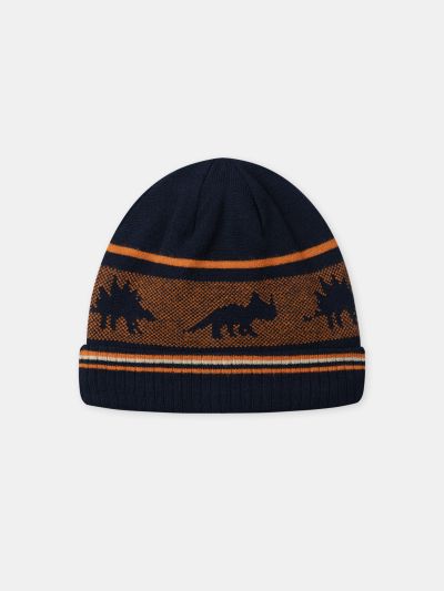  ПЛЕТЕНА ШАПКА С ДЕСЕН ЗА МОМЧЕ  