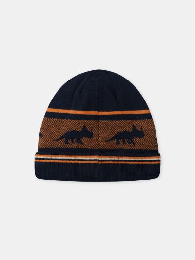  ПЛЕТЕНА ШАПКА С ДЕСЕН ЗА МОМЧЕ  