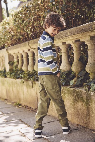 ПАНТАЛОН  ЗА МОМЧЕ В ЦВЯТ КАКИ 