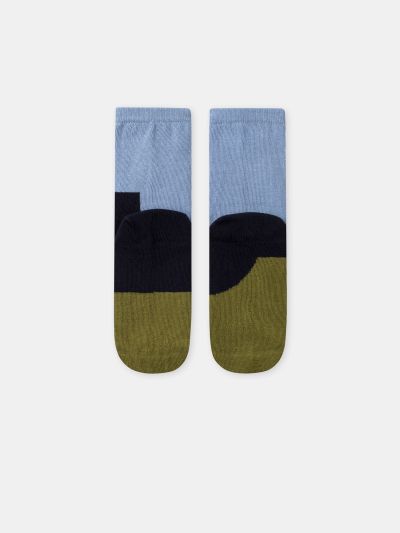 ЧОРАПИ С МОТИВ ЗА МОМЧЕ