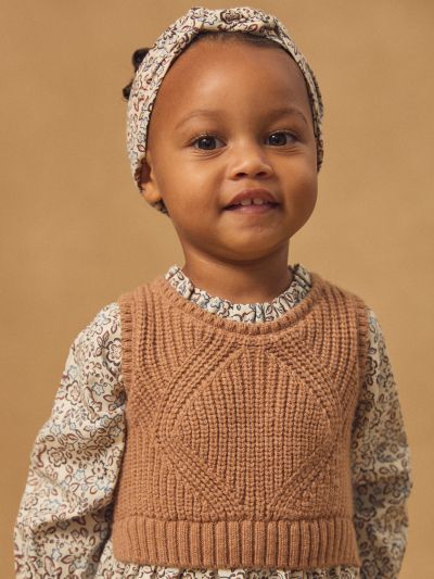 БЕБЕШКА РОКЛЯ С ФЛОРАЛЕН ДЕСЕН С ЕФЕКТ 2 В 1 