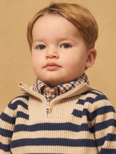 ПЛЕТЕН ПУЛОВЕР С ДЕСЕН ЗА БЕБЕ МОМЧЕ