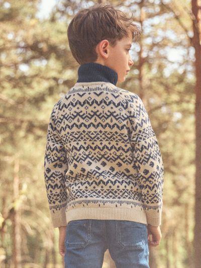 ЖАКАРДОВА ЖИЛЕТКА ЗА МОМЧЕ