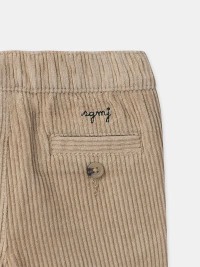 Бежови кадифени панталони за бебе момче