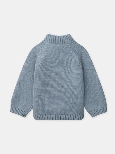 Син пуловер за бебе момче