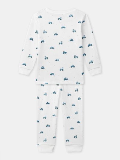 ЕКРЮ ПИЖАМА С ПРИНТ НА ТРАКТОРИ ЗА МОМЧЕ