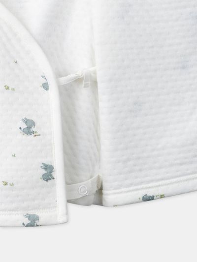 БЕБЕШКИ КОМПЛЕКТ ЗА МОМЧЕ – БЛУЗА И ПАНТАЛОН С ПРИНТ МАГАРЕНЦЕ