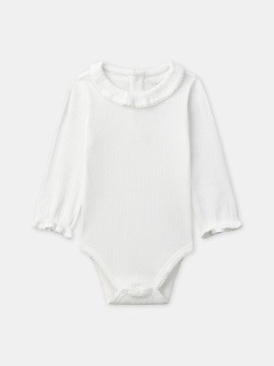 КОМПЛЕКТ ГАЩЕРИЗОН С ФЛОРАЛЕН ПРИНТ + БОДИ + ЧОРАПИ С ПАНДЕЛКА ЗА НОВОРОДЕНО МОМИЧЕ