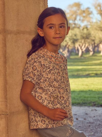 БЛУЗА С ФЛОРАЛЕН ПРИНТ ЗА МОМИЧЕ